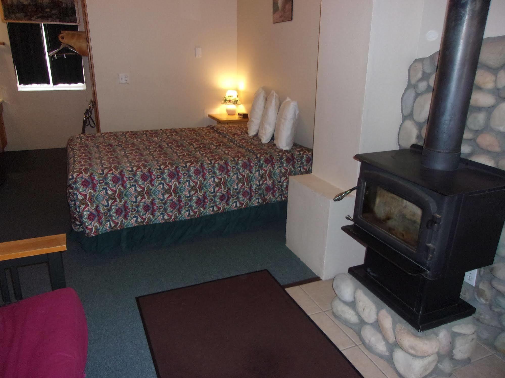 Honey Bear Lodge & Cabins Big Bear Lake Eksteriør bilde