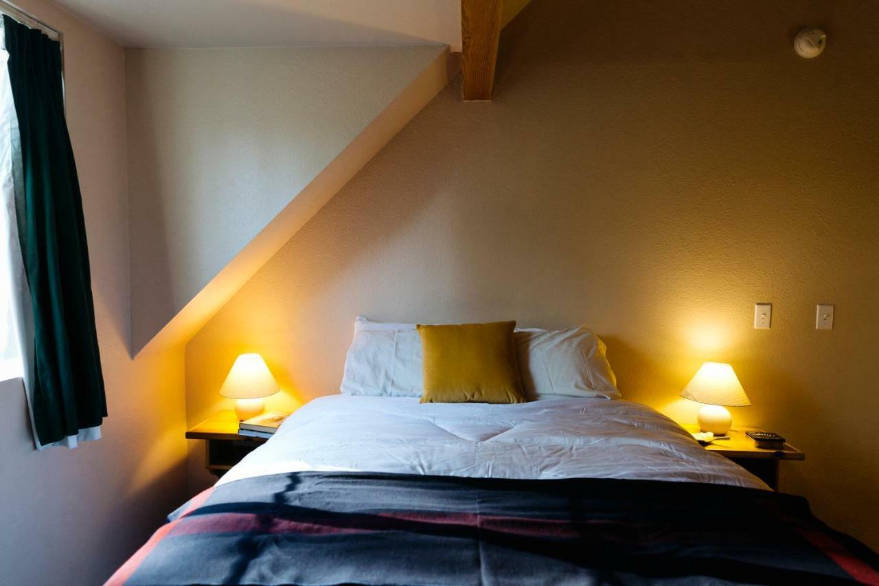 Honey Bear Lodge & Cabins Big Bear Lake Rom bilde